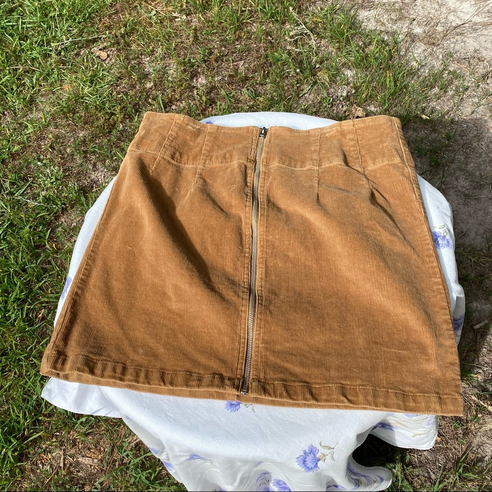 Wild fable size 16 zipper brown corduroy short skirt